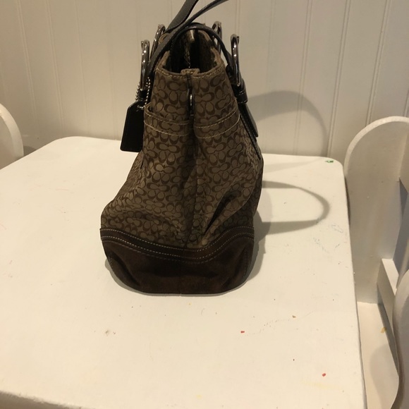 Coach Handbag - Picture 3 of 7